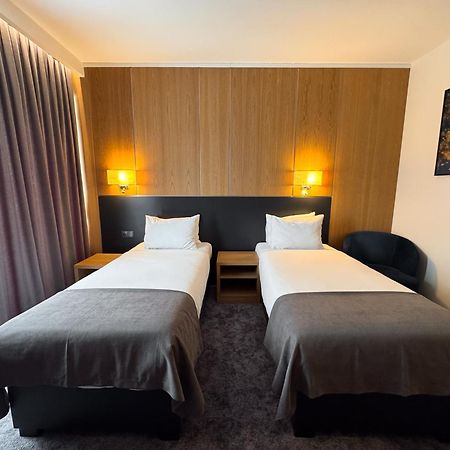 Gazda Hotel&Restaurant - Self Chek-In Jesenice  Esterno foto
